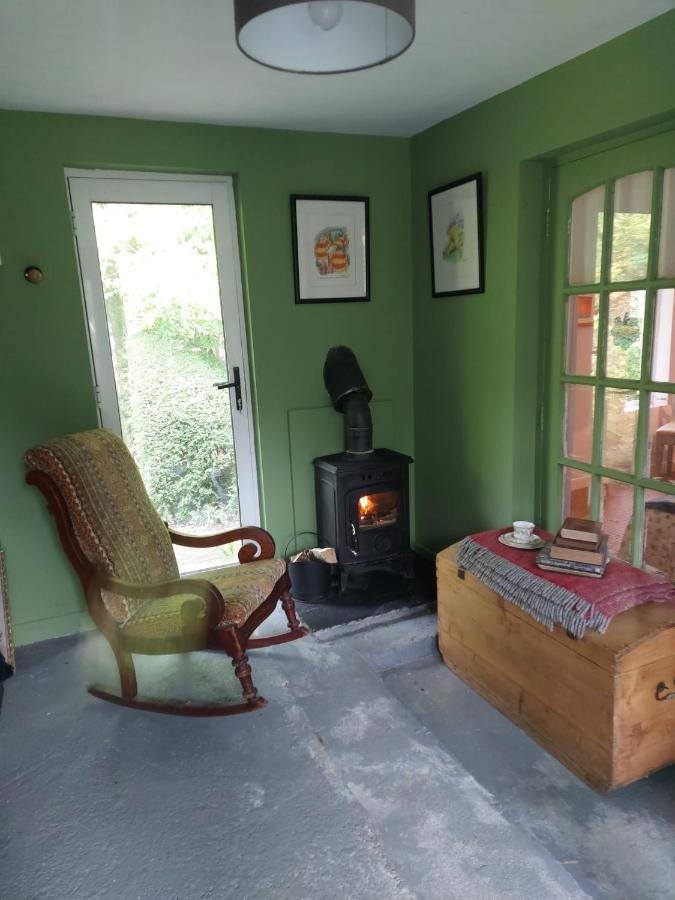 Hotel The Old Goathouse Kildare Esterno foto